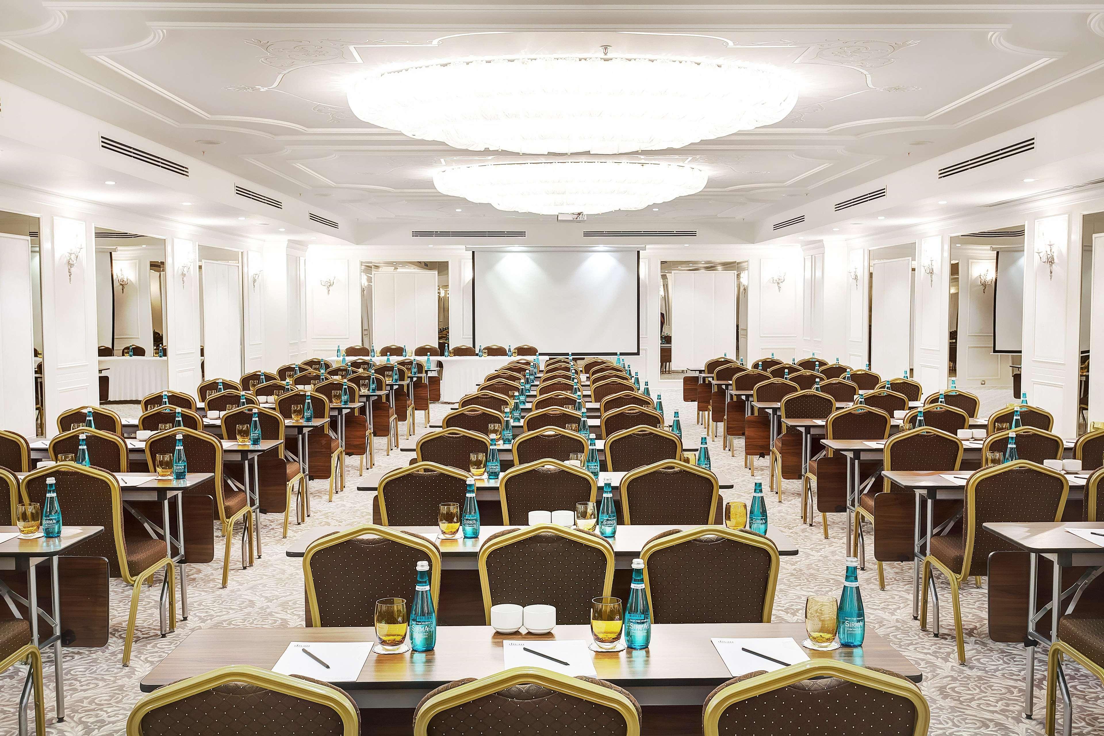 Doubletree By Hilton Gaziantep Hotel Buitenkant foto