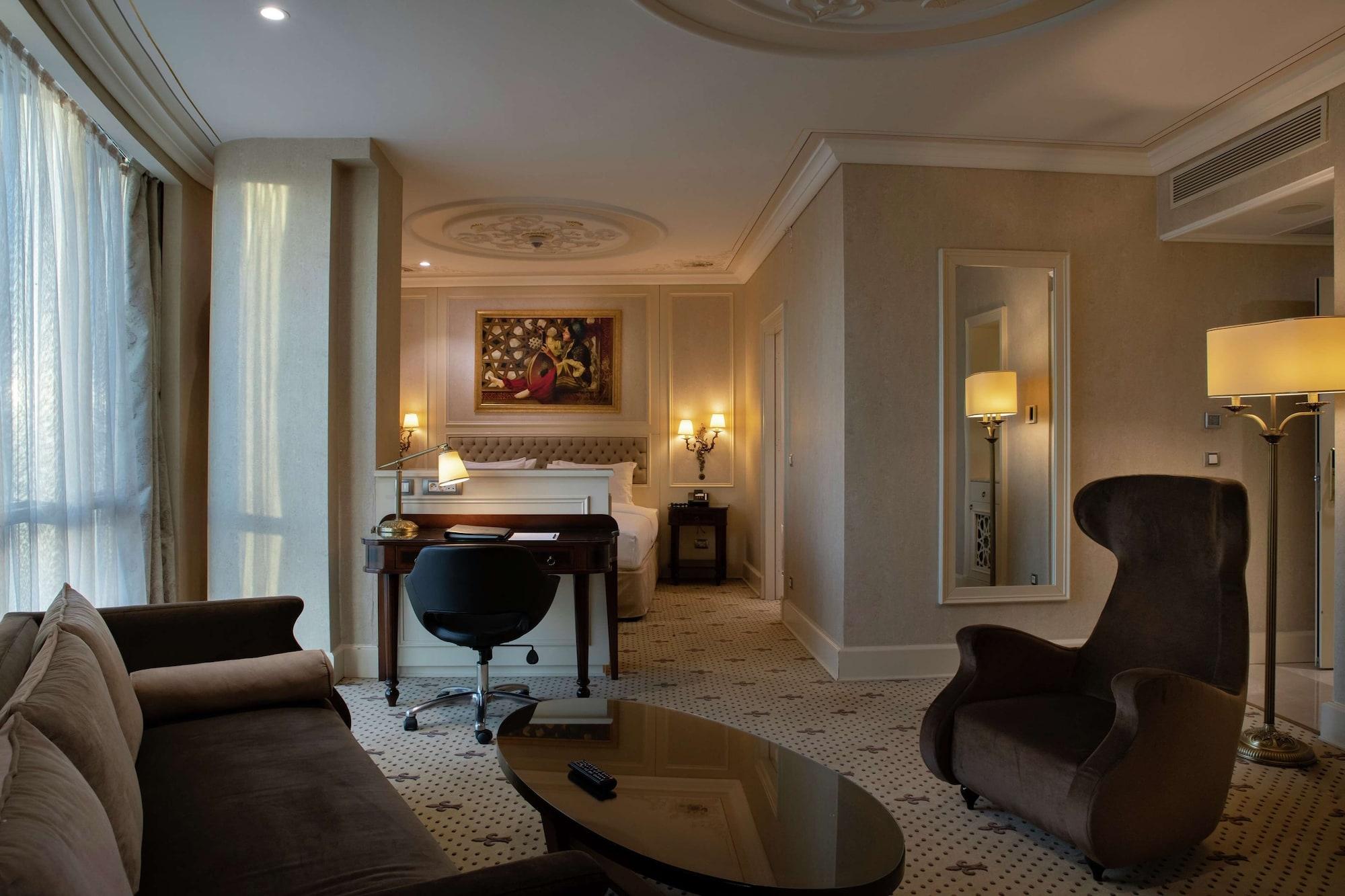 Doubletree By Hilton Gaziantep Hotel Buitenkant foto